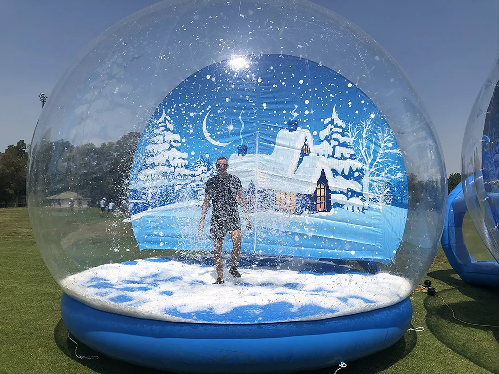 Inflatable Snow Globe 2.png