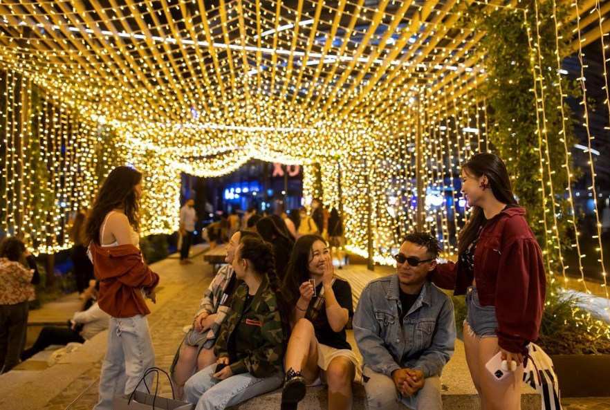 Where to Find Sydney’s Best Christmas Lights and Decorations.PNG